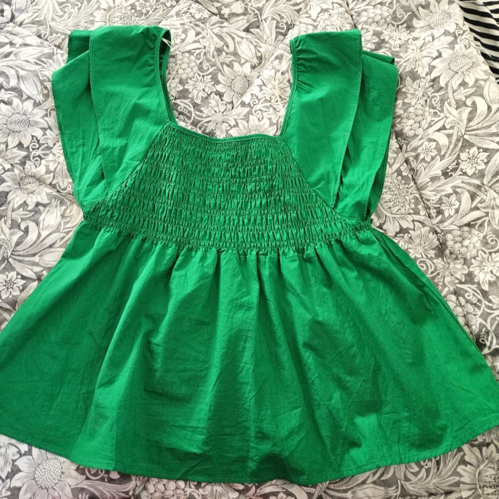 Green Smocked Women's Top, Size L